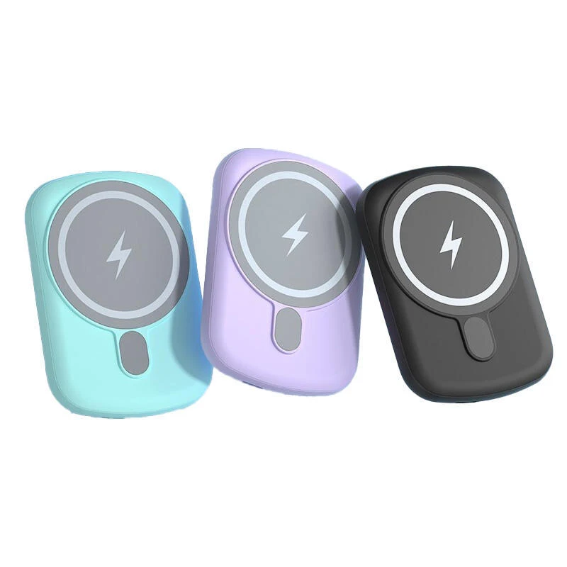 10000 mAh Magnetic Wireless Fast Charging Power Bank 1