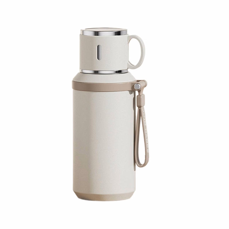 20Oz Travel Stainless Steel Insulated Water Bottle W/ Cup