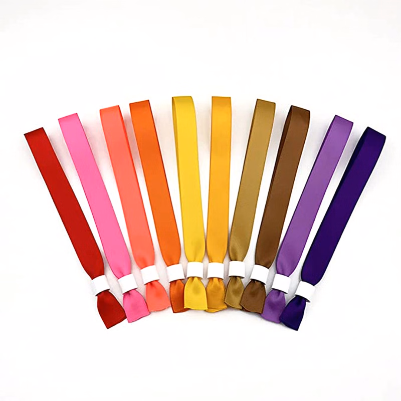 Advertising Polyester Cloth Event Wristband MOQ 200pcs