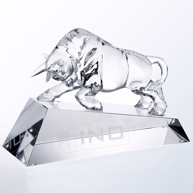 Broad Street Bull Award 4.75"