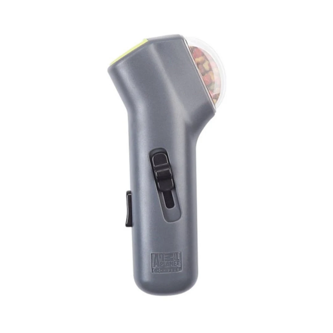 Pet Treat Launcher 1