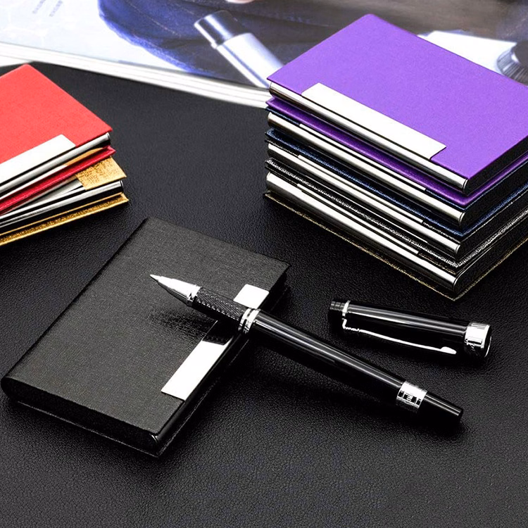 High-Capacity Business Card Organizer