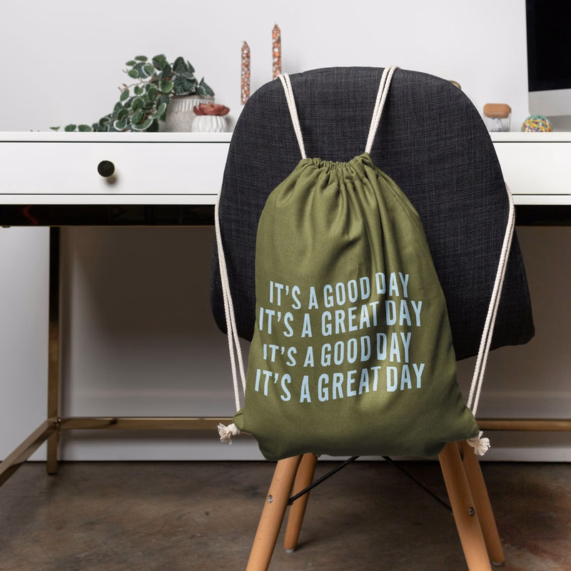 PIGGY BACK - COLOR CANVAS