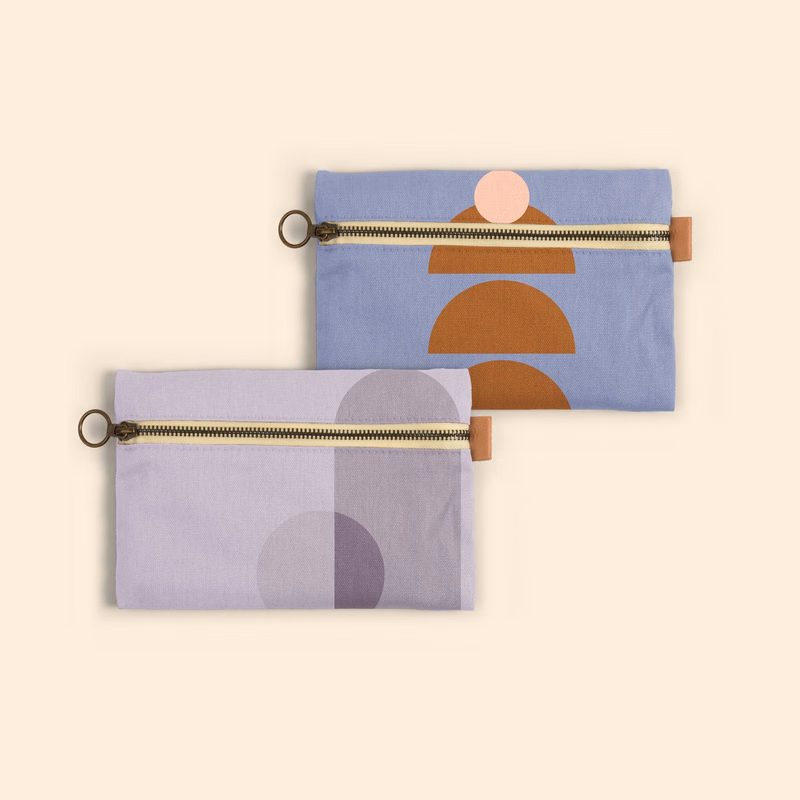 FRONT ZIPPER POUCH MEDIUM - COLORED CANVAS WITH LEATHER TAB