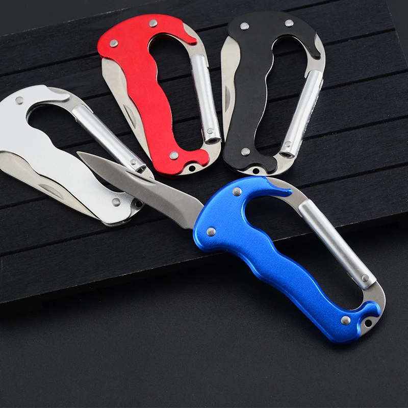 Multifunctional Carabiner With Pocket Knife 1