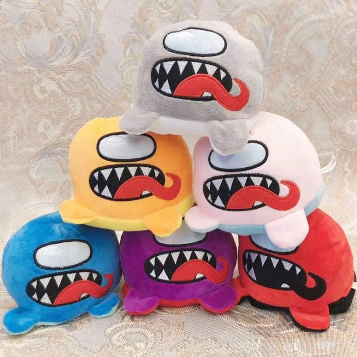 Reversible Expression Plush Toy 1