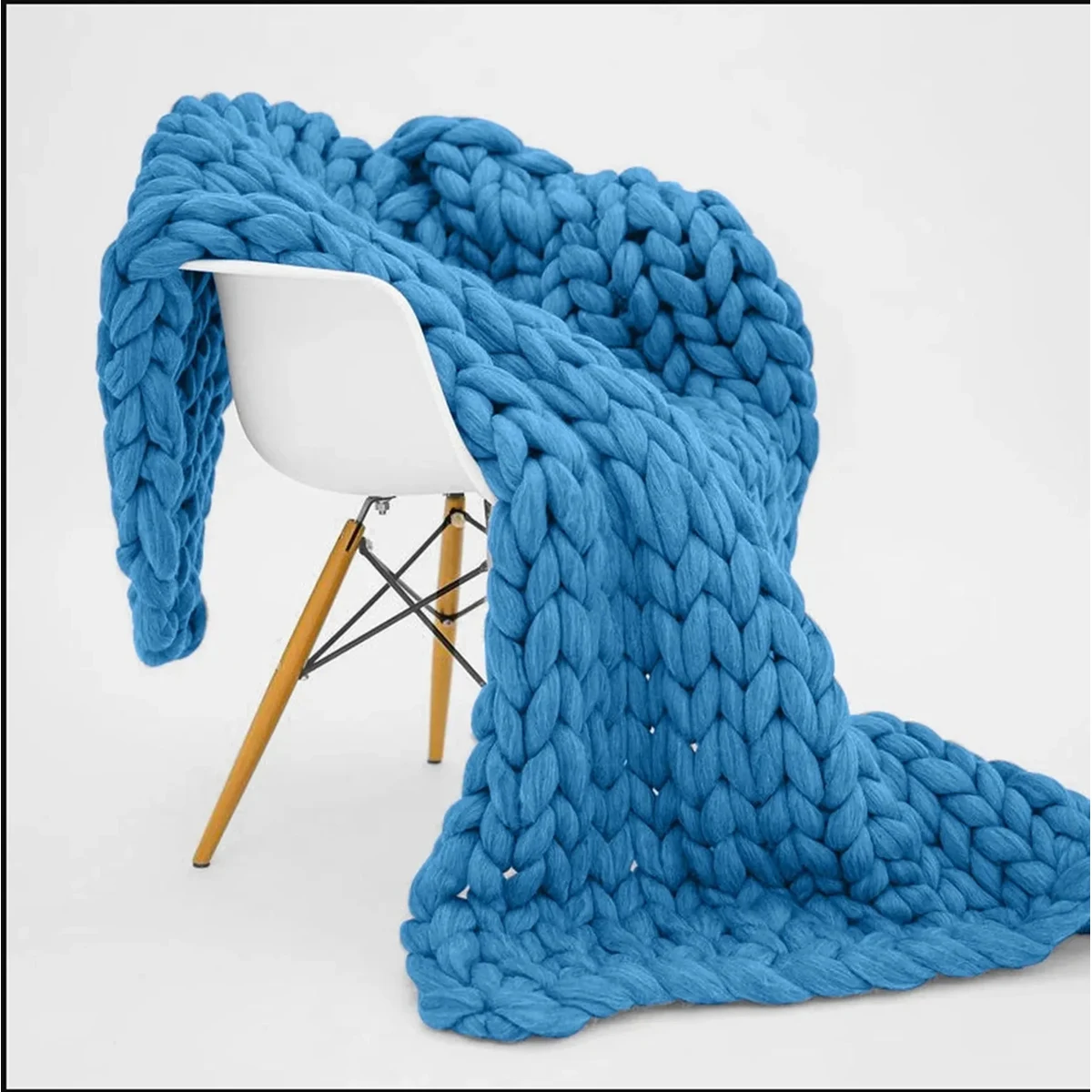 Nordic Woolen Blanket 1