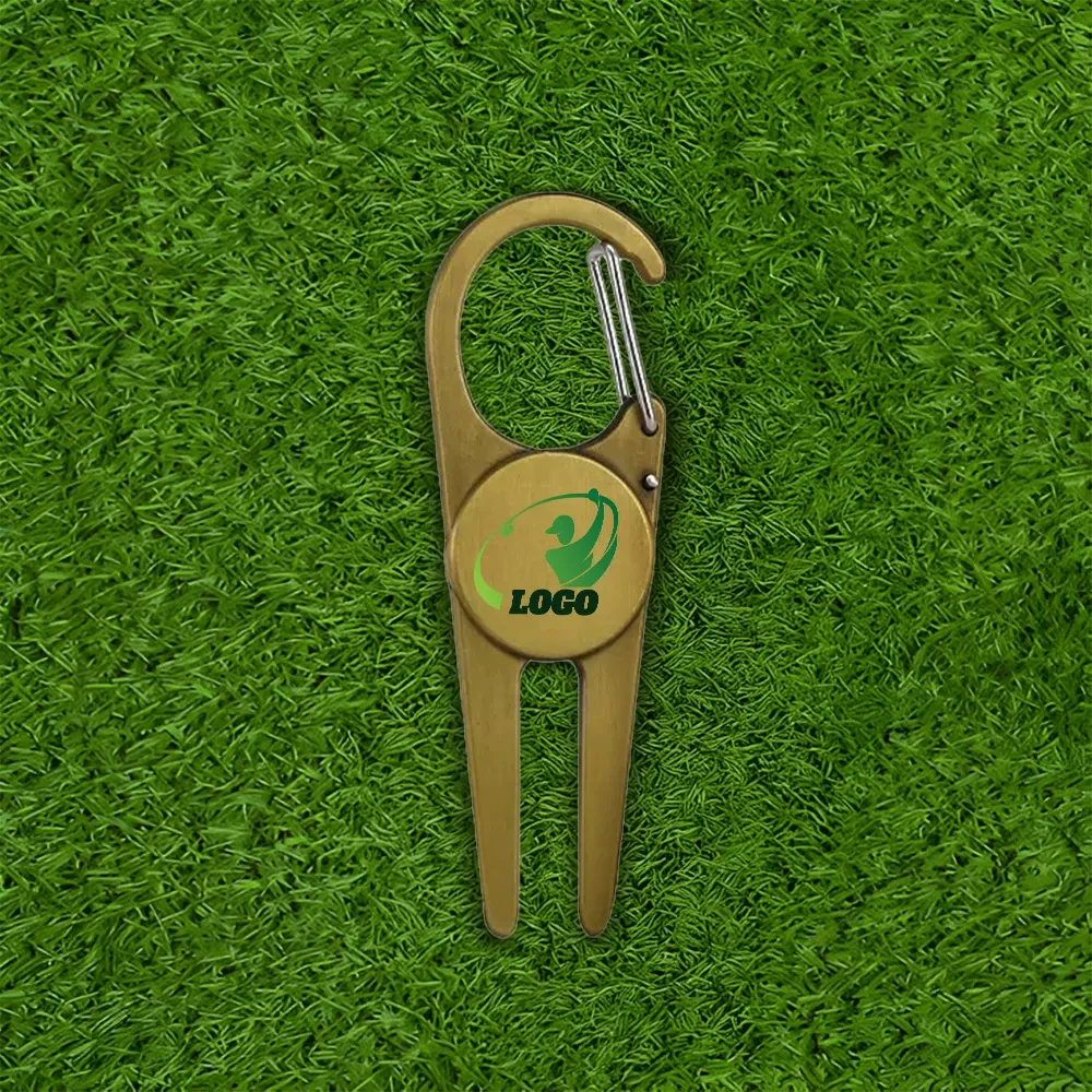 Golf Divot Tool With Clip Hook 1