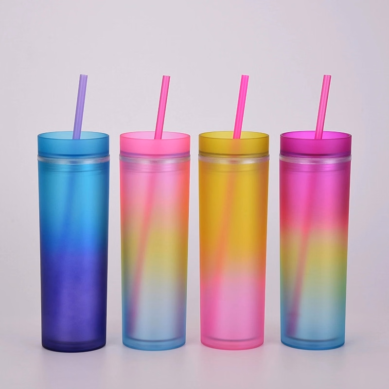 Plastic Cups With Straws