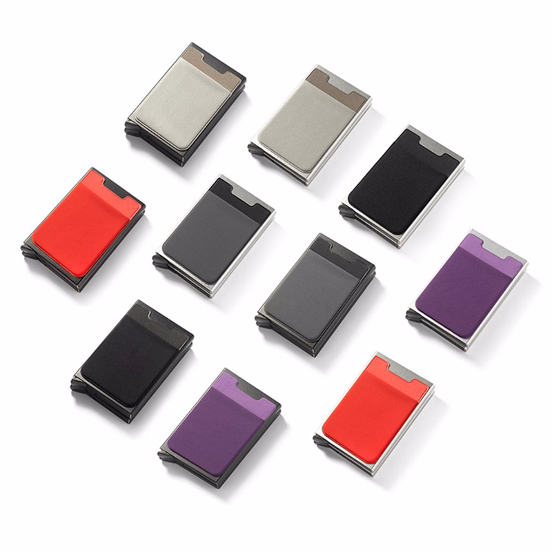 Credit Card Holder With Automatic Pop
