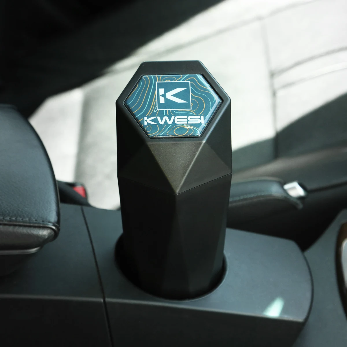 Carcan Auto Trash Can 1