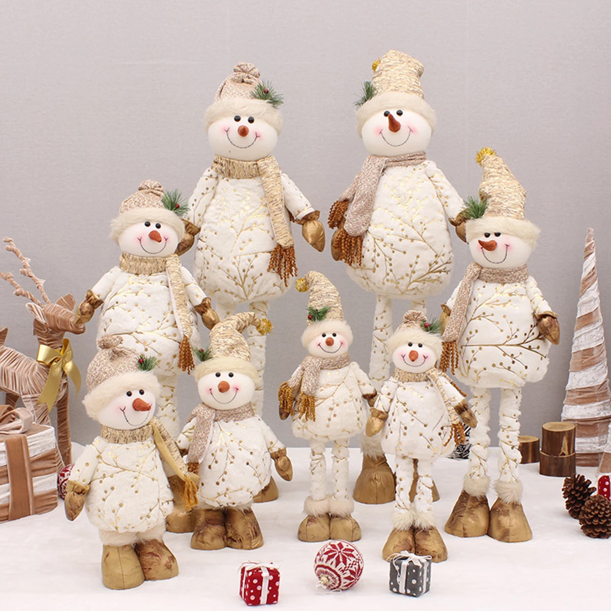 Christmas Sitting Figurine Dolls 1