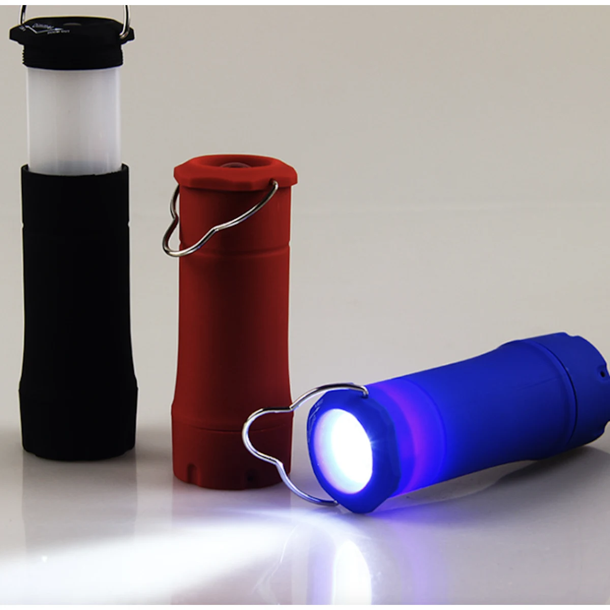 Scalable Suspended LED Lantern Flashlight 1