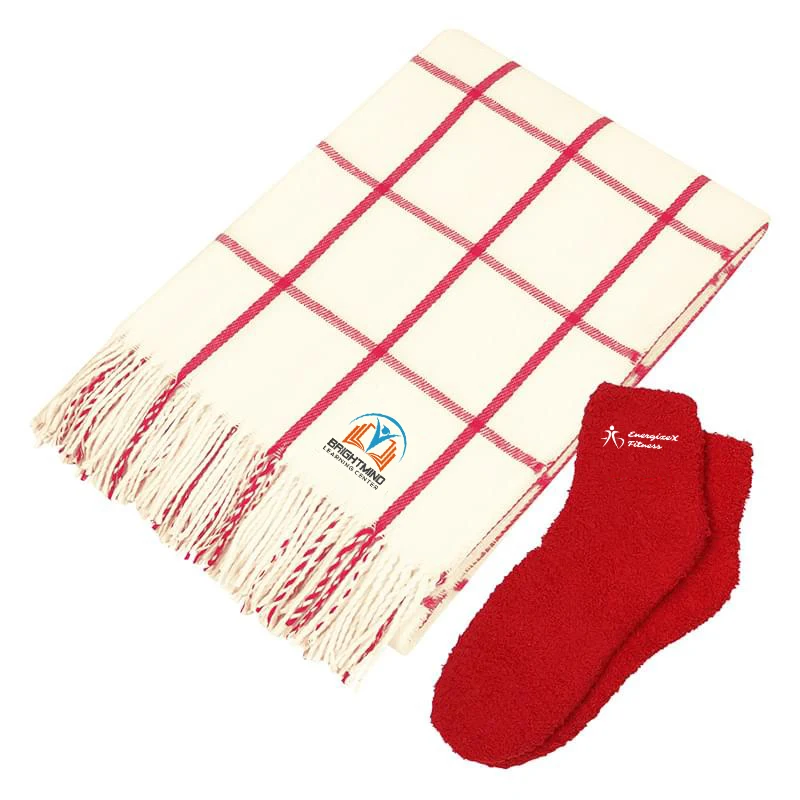 Charleston Throw & Fuzzy Socks Set 1