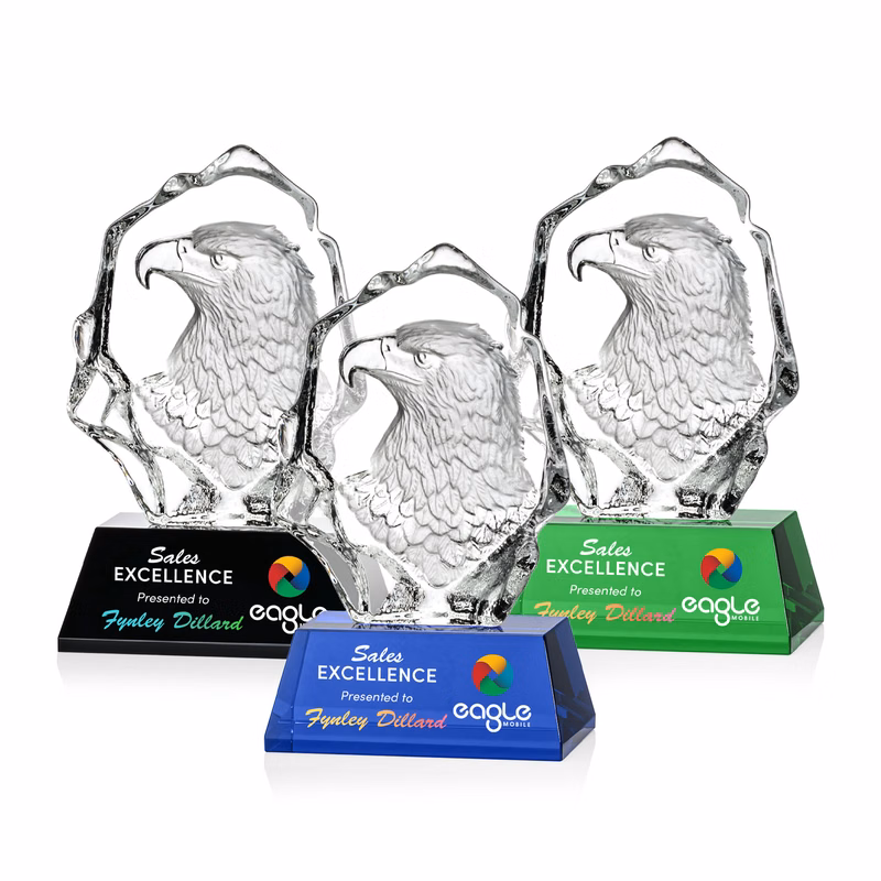 Ottavia Eagle Head VividPrint™ Award