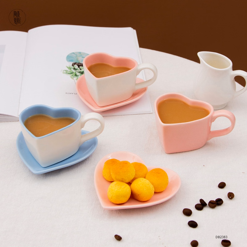 4oz Heart Shaped Ceramic Coffee Cup Set for Gifts & Events