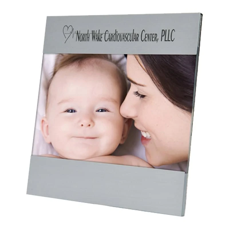 Aluminum Picture Photo Frame Holds 4" X 6" Photograph 1