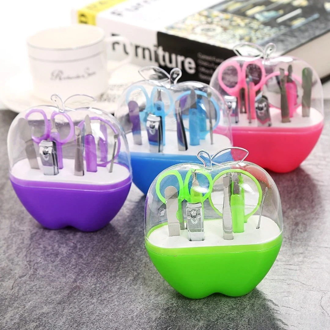 Apple Shape 9 Piece Manicure Set 1