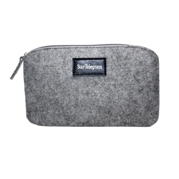 Clutch Felt Bag 1