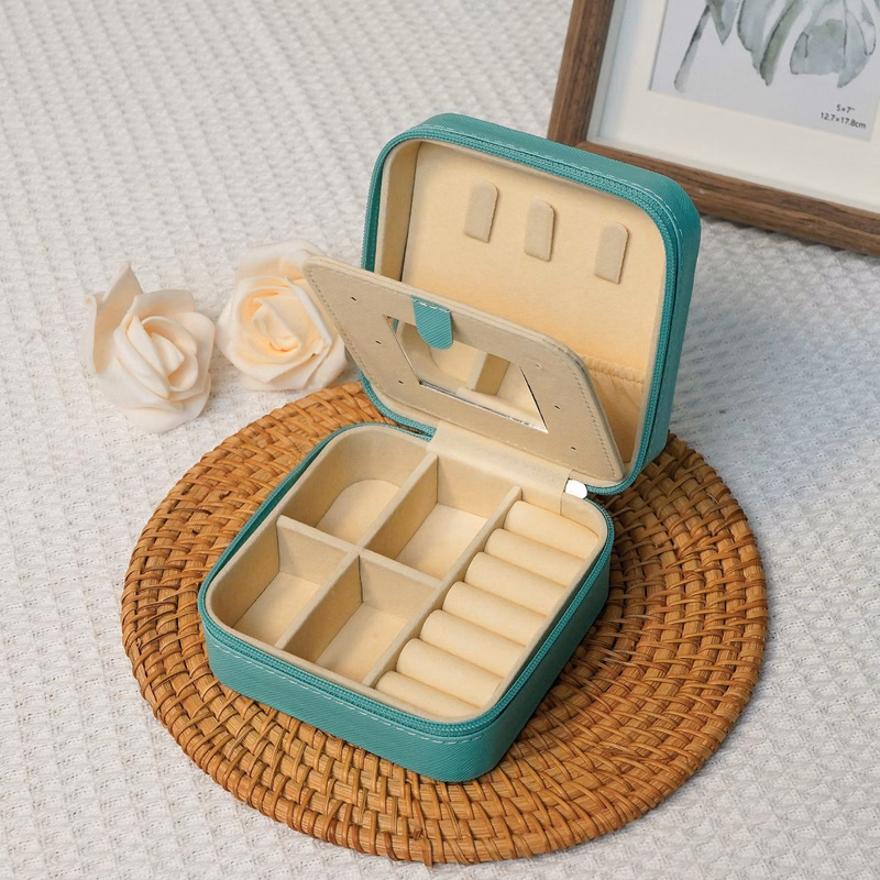 Jewelry Travel Case with Mirror