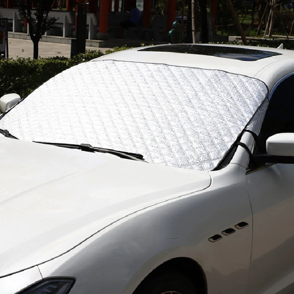 Snow Windshield Cover With Magnets 1