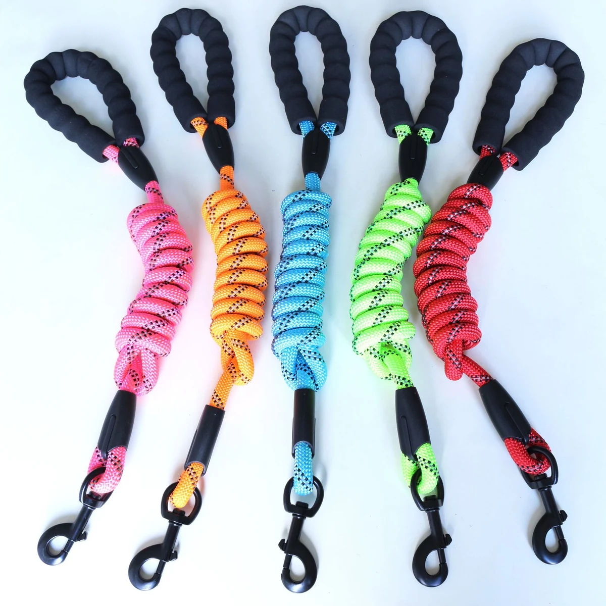 Reflective Anti-Explosion Dog Leash 1