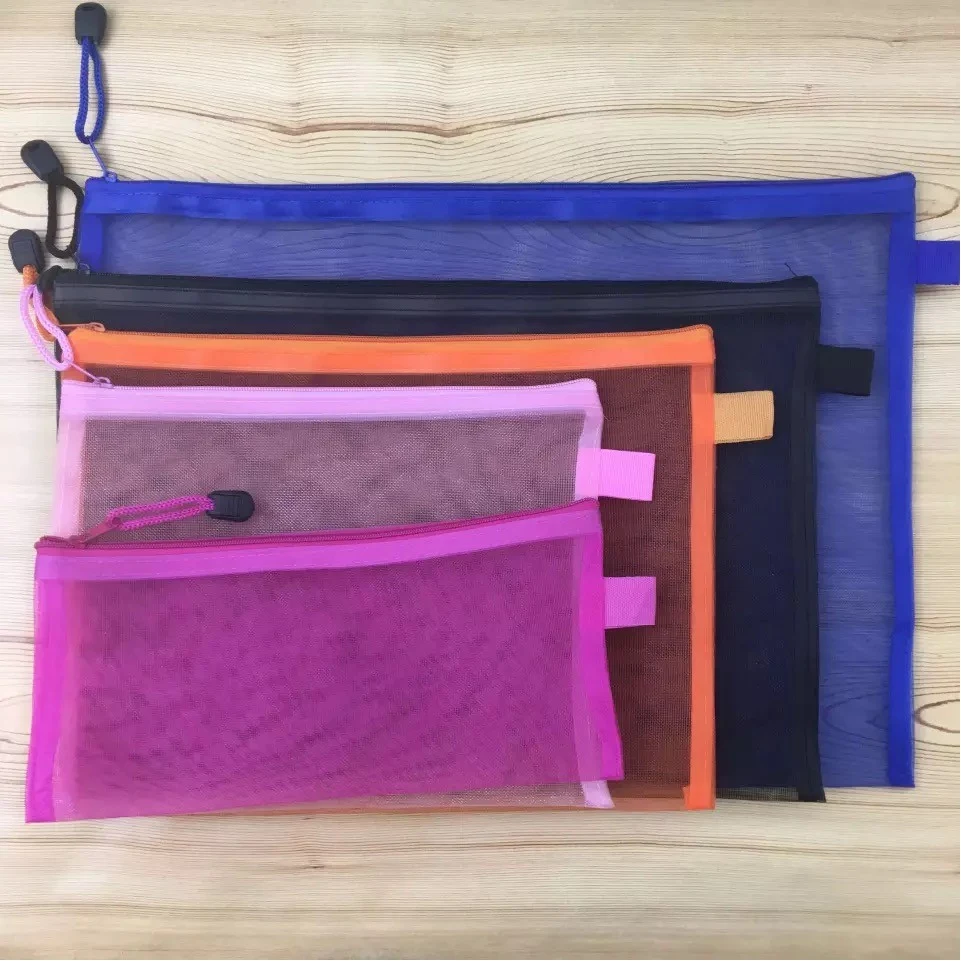 A4 Size Nylon Zipper Folder 1