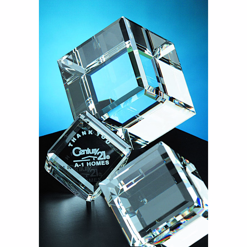 Crystal Standing Beveled Cube Award (2"x2")