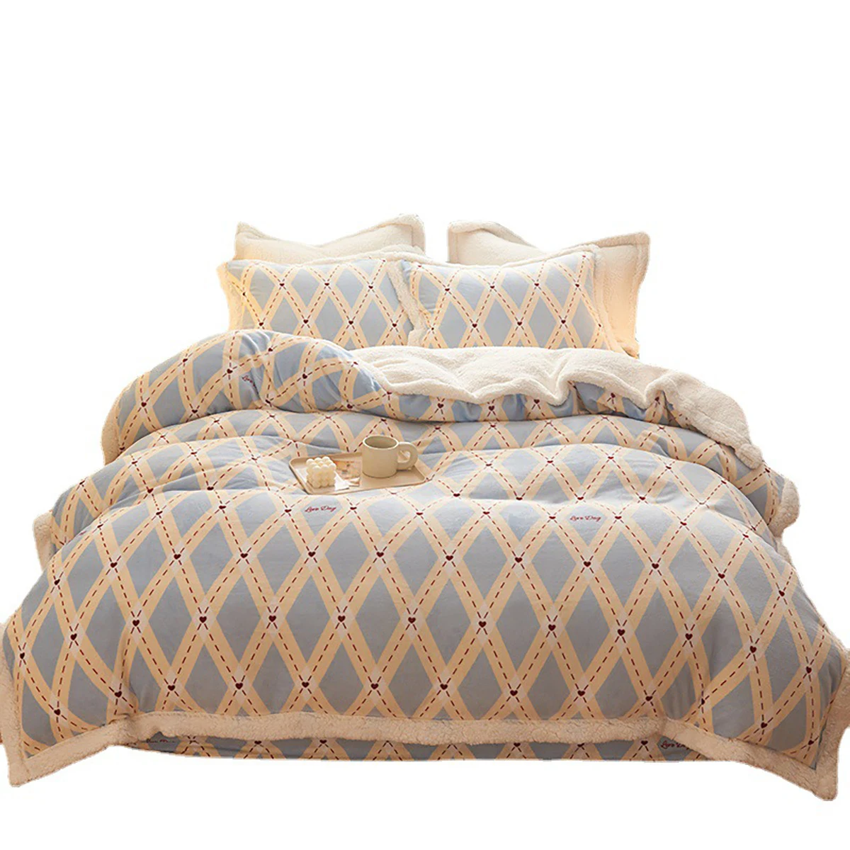 Sherpa Comforter w/Pillow Shams - Queen 1