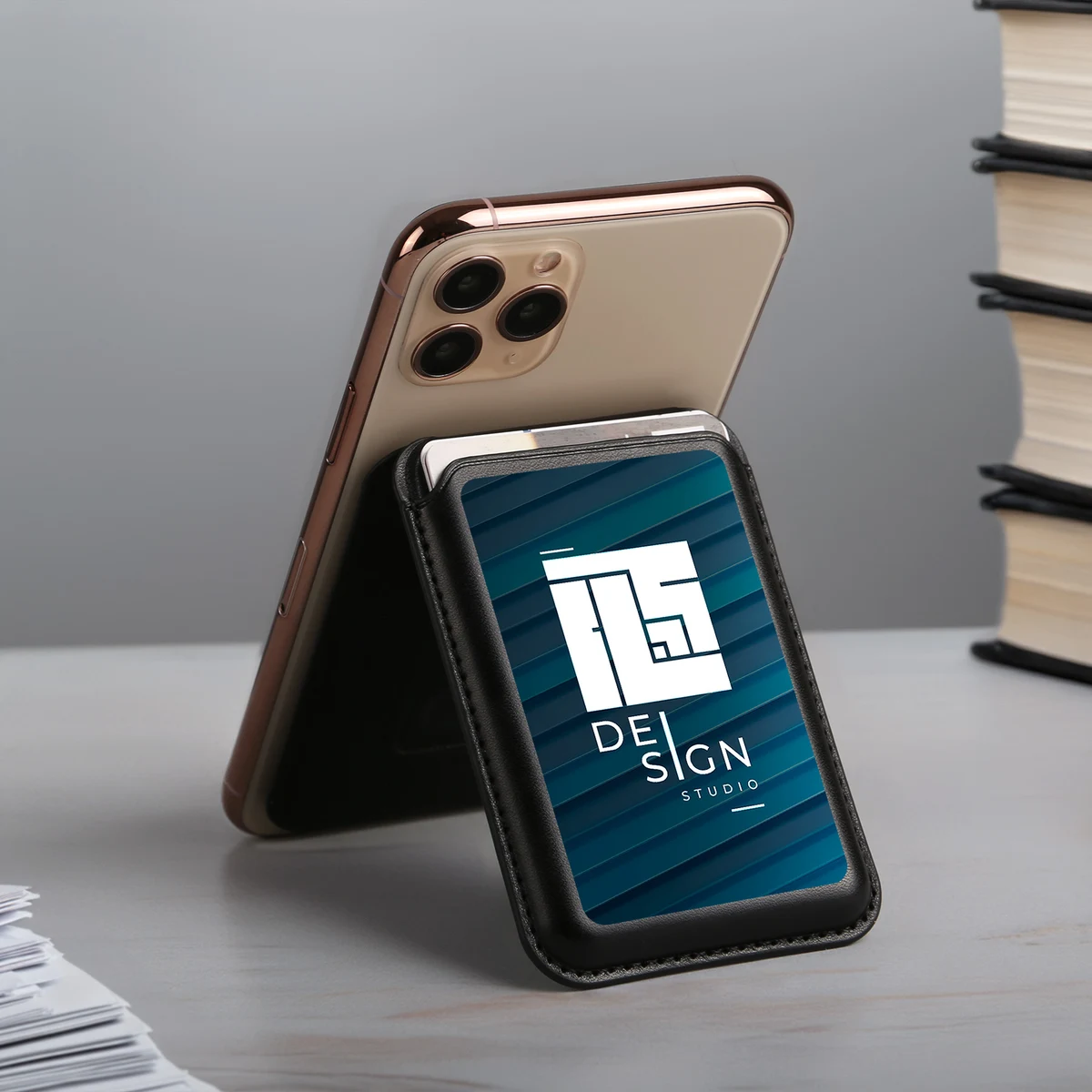 Lean2 Magnetic Wallet 1