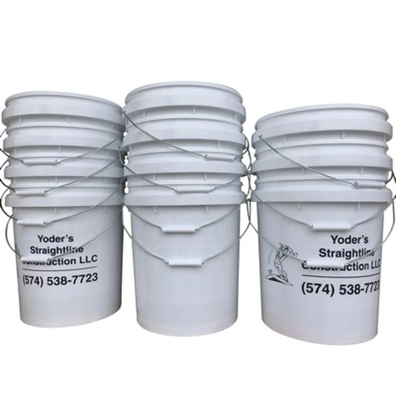 5 Gallon Bucket with Handle 1