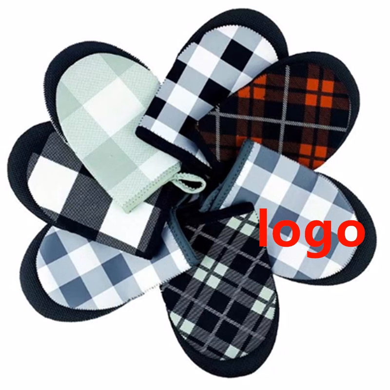 Plaid Pattern Neoprene Pot Holder Oven Mitten