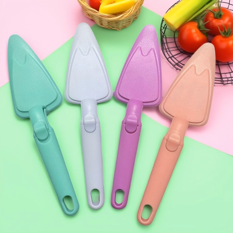 Pushable Pizza Cake Shovel