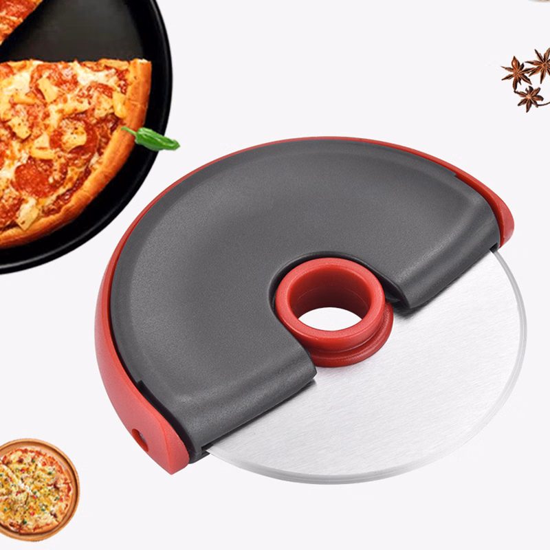 Round Pizza Wheel Cutter With Cover
