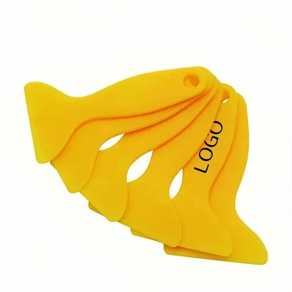 Plastic Scraper Tool 1