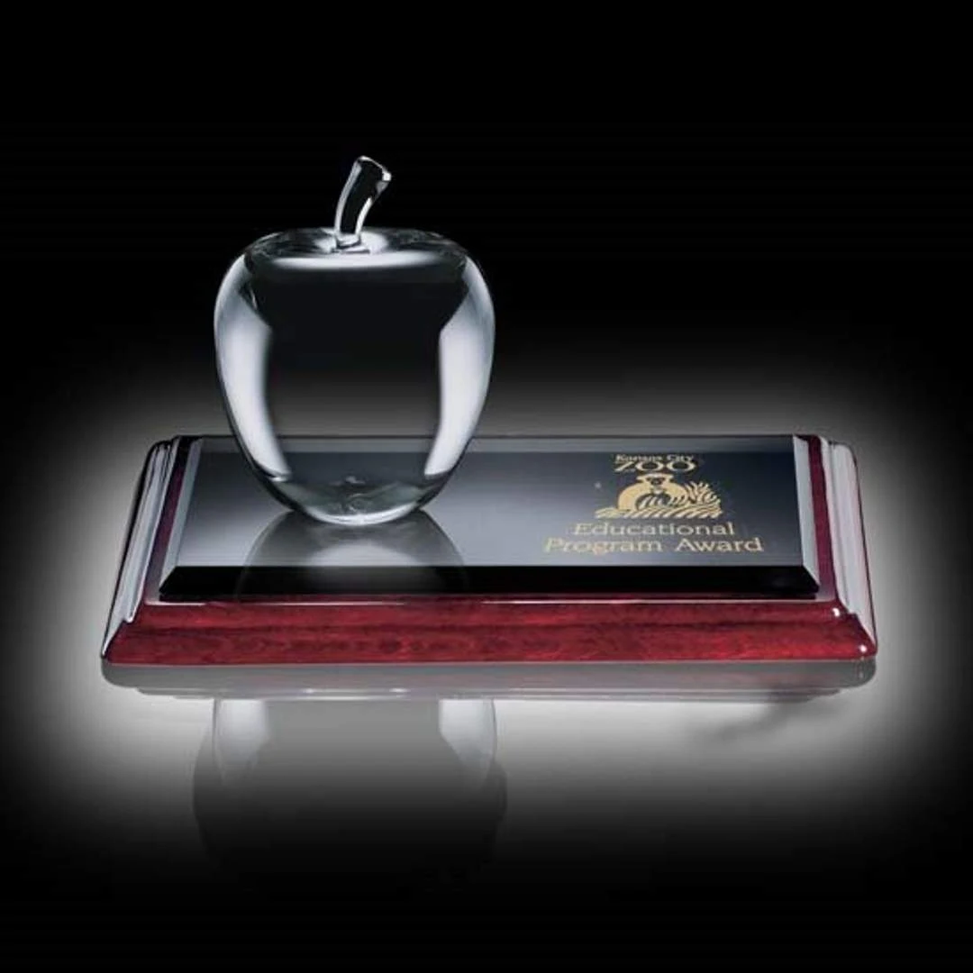 Melford Apple Award on Albion™ 1
