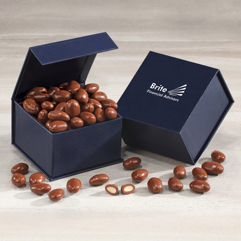 Magnetic Keepsake Box with Milk Chocolate Almonds