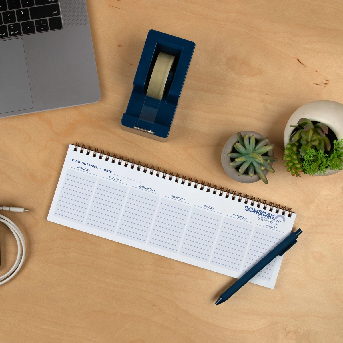 WEEKLY DESKPAD 1
