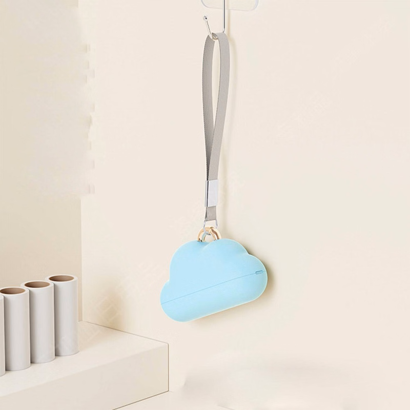 Cloud shaped lint roller