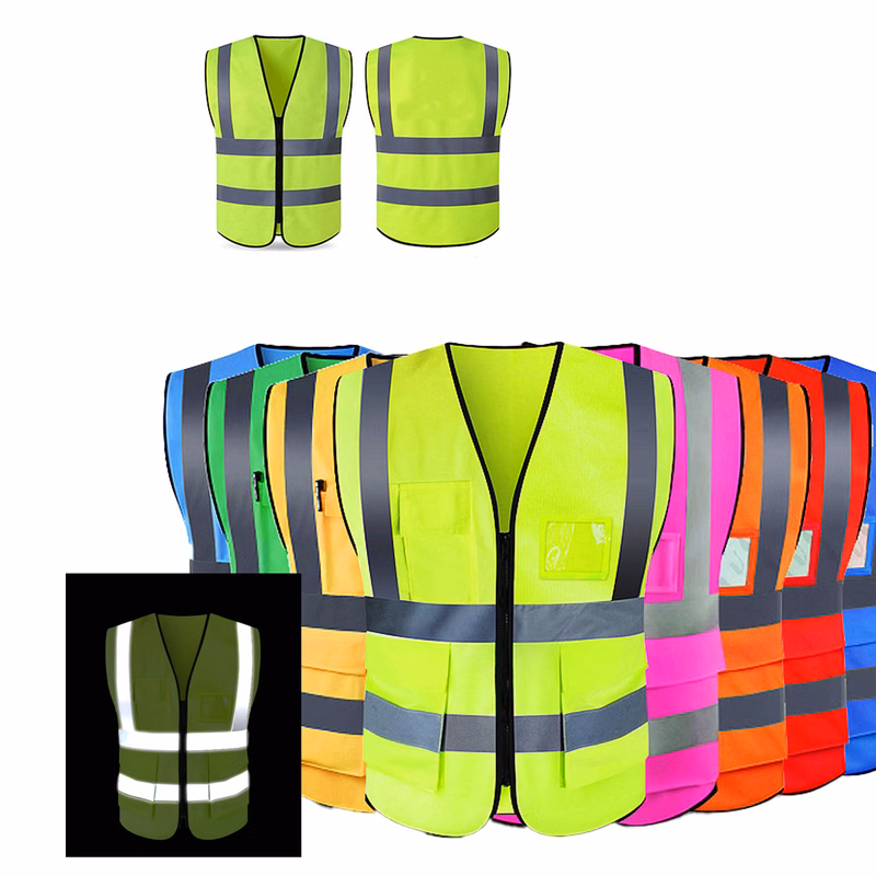 Vest With Multiple Pockets And Reflective Design