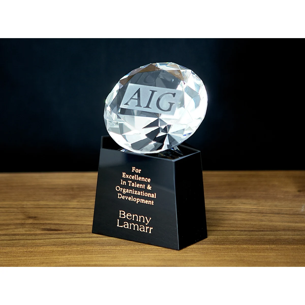 6" Crystal Faceted Diamond Award w/Black Base 1