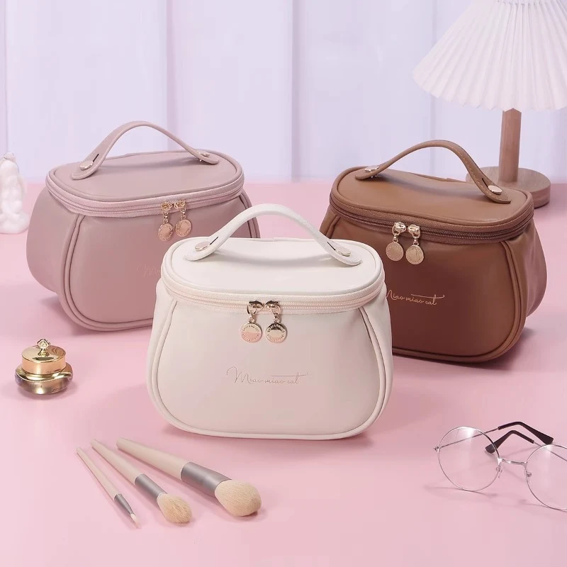 High-end Large Capacity Cosmetic Bag 1