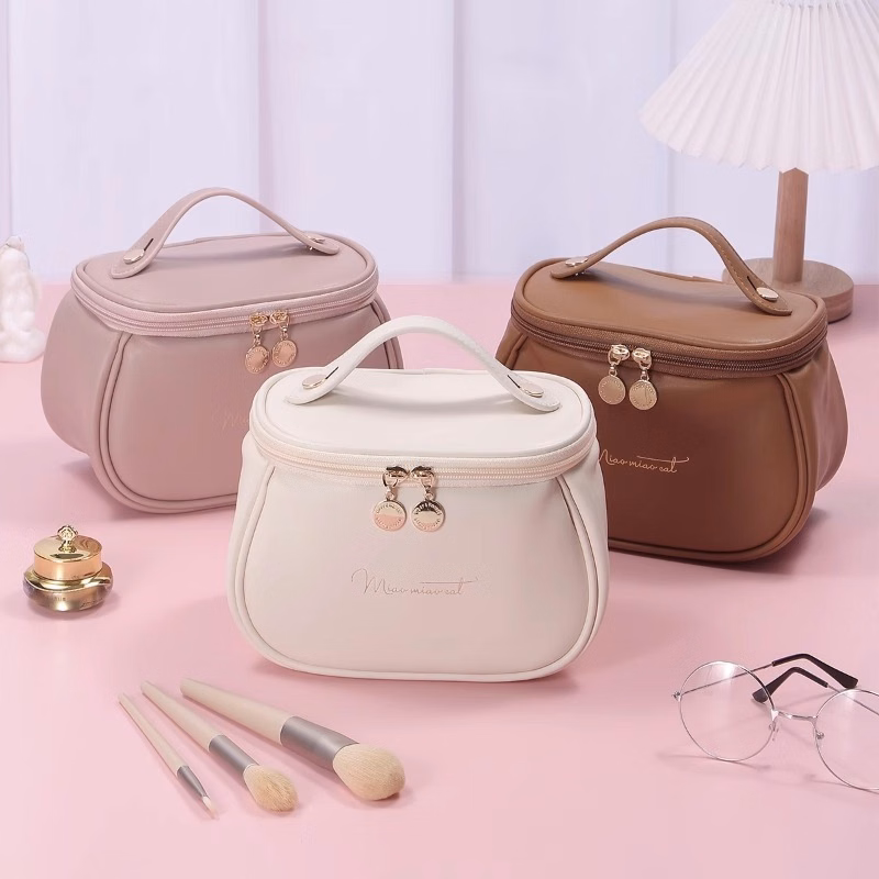 High-end Large Capacity Cosmetic Bag