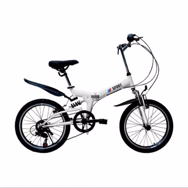 Flat handlebars provide responsive control when riding uncer