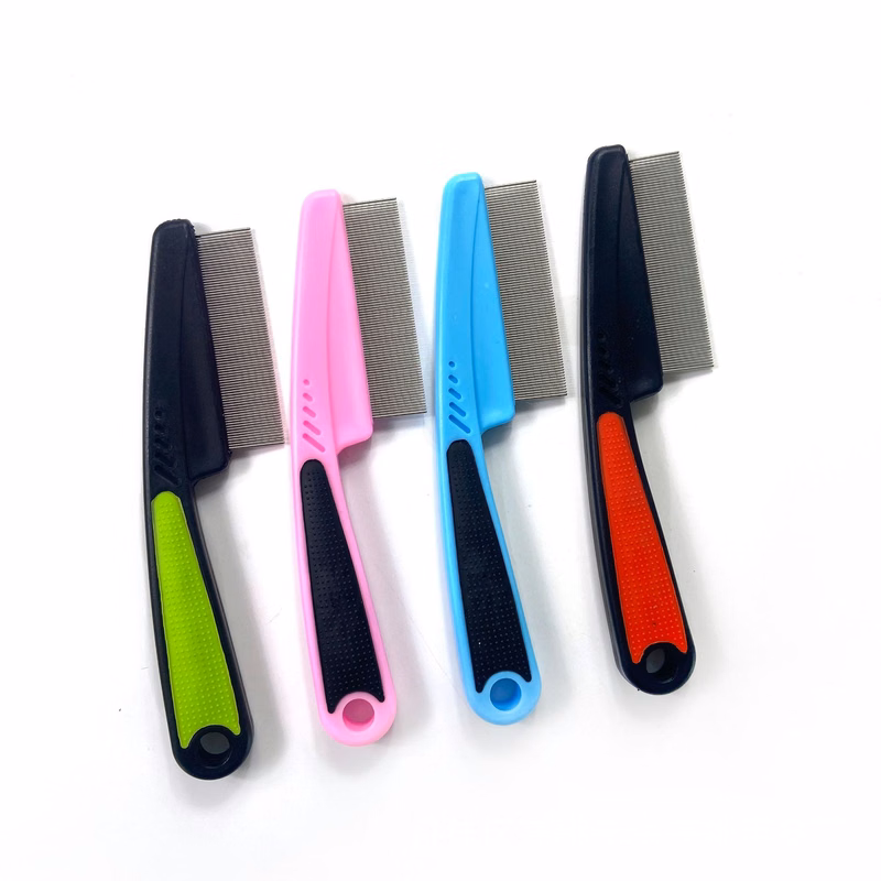Rubber Handle Pet Comb