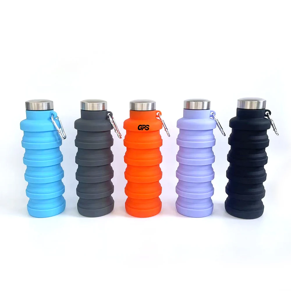 500ml Collapsible Silicone Bottle With Carabiner 1