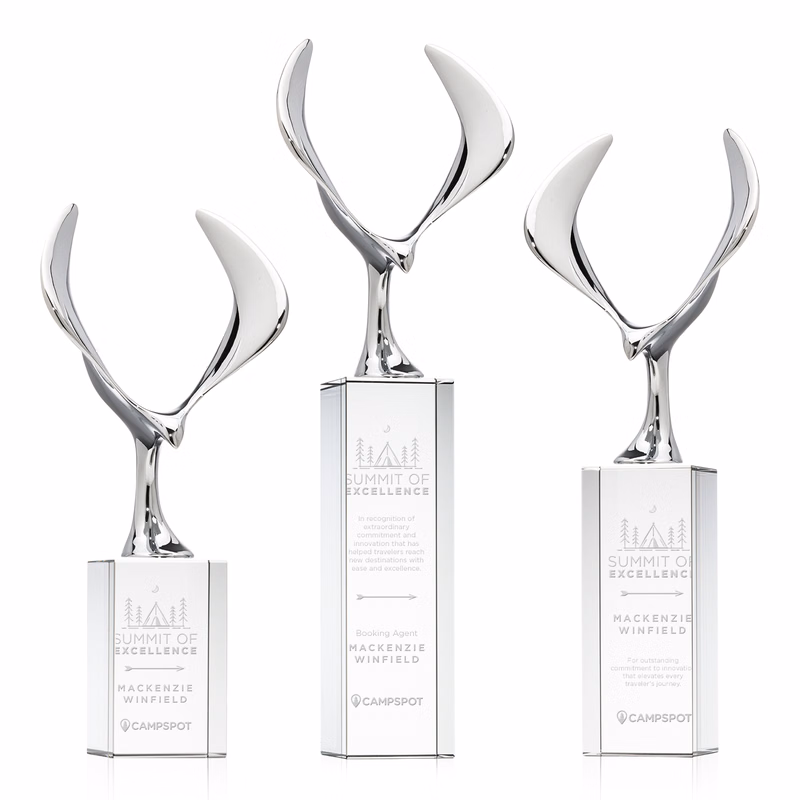 Maverick Eagle Award on Dakota Base - Clear
