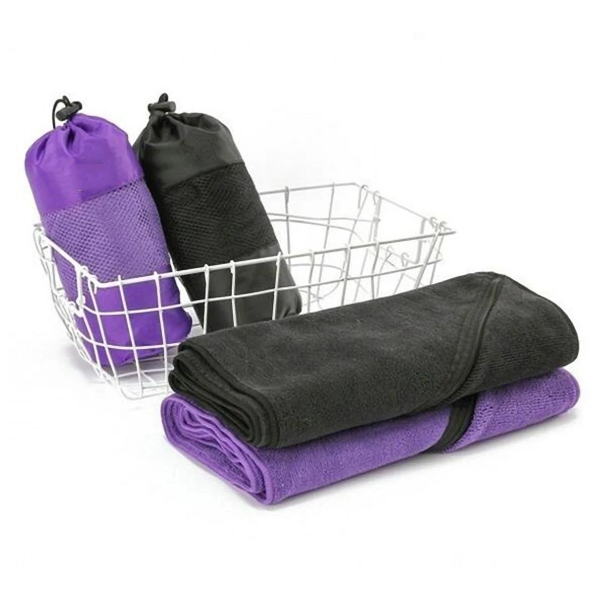 Microfiber Towel w/Zipper Pocket in Mesh Bag 1