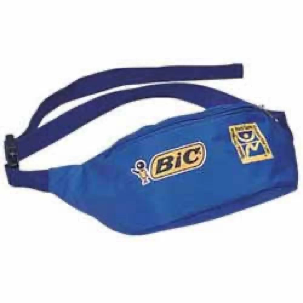 600 Denier Polyester Waist Pack (12"x4"x4") 1