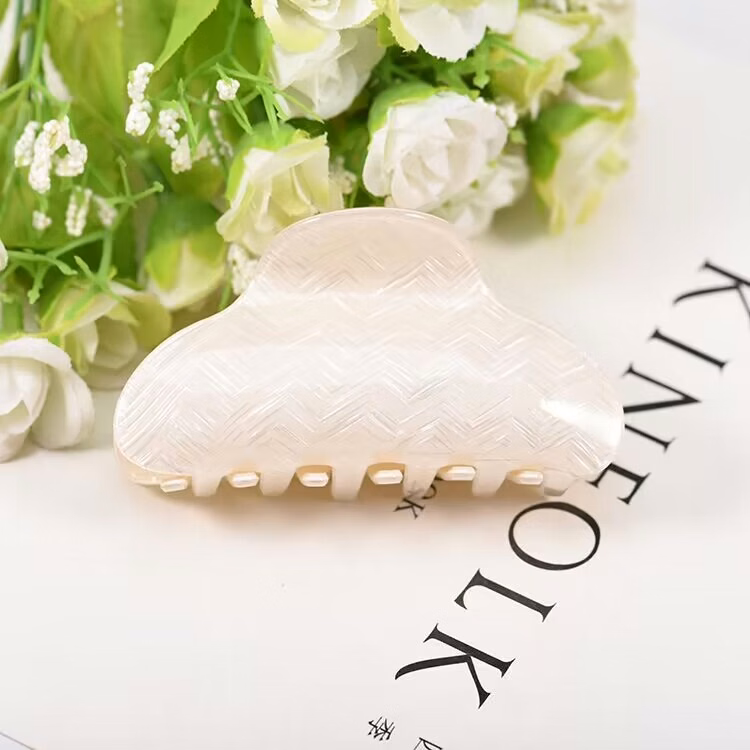 Plastic Hair Clip